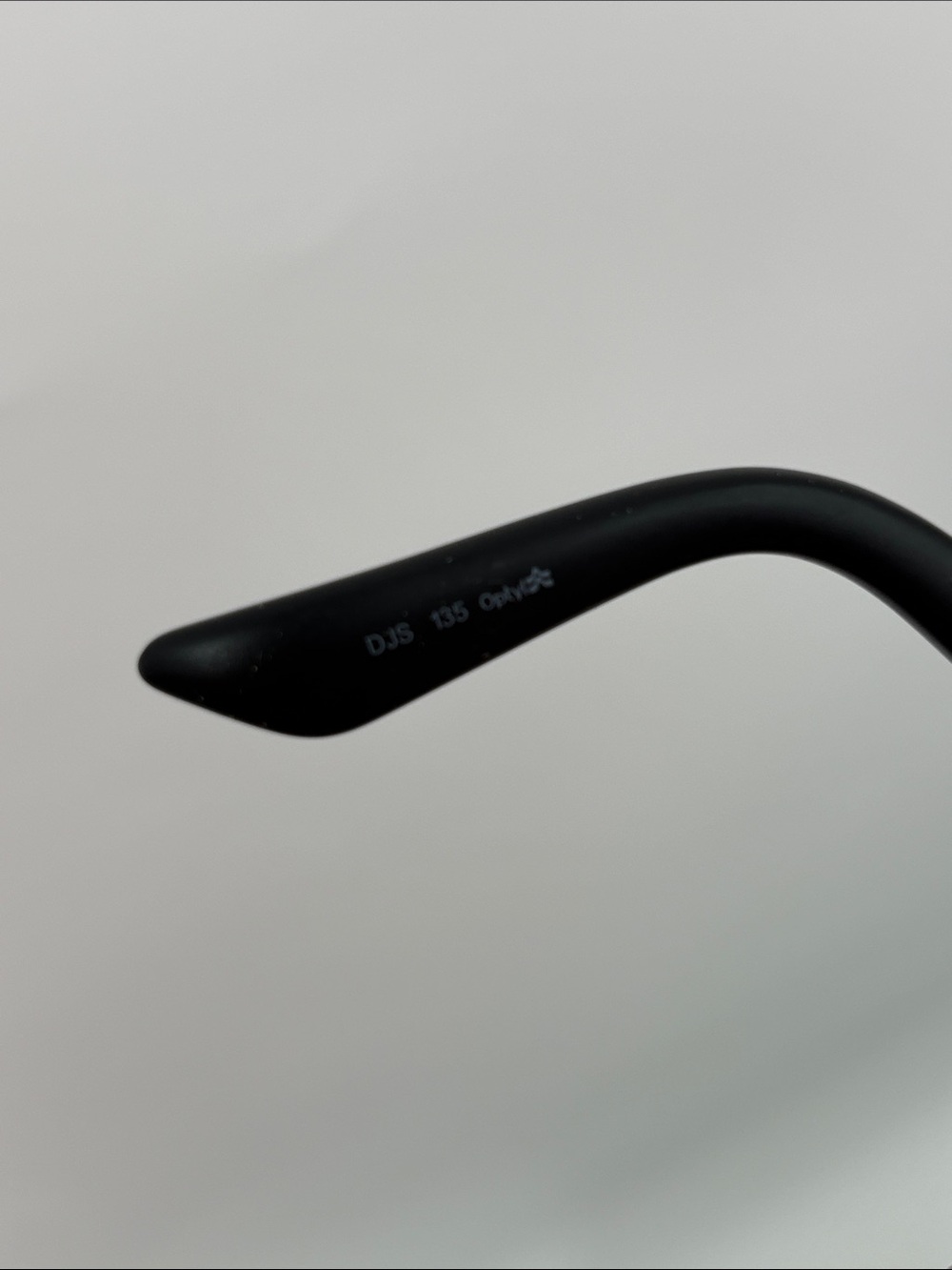 Dior Black Eyewear Temple Arm with CE Marking - Picture 11 of 12